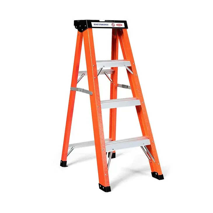 Escalera de tijera de fibra de vidrio